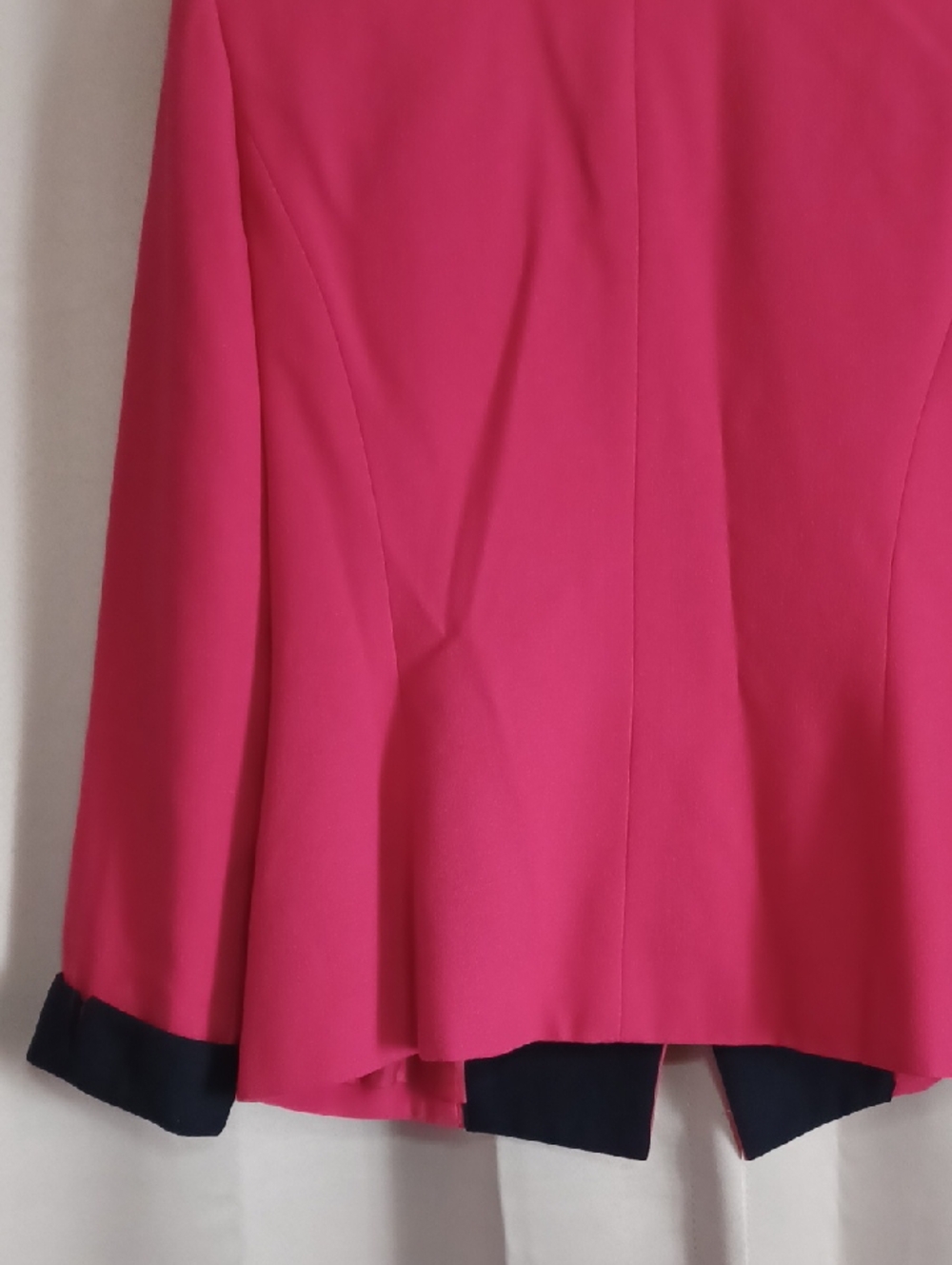 Petite Sophisticate Hot Pink Power Dressing Blazer Contrast Black Cuffs 80s Glam - Picture 12 of 14